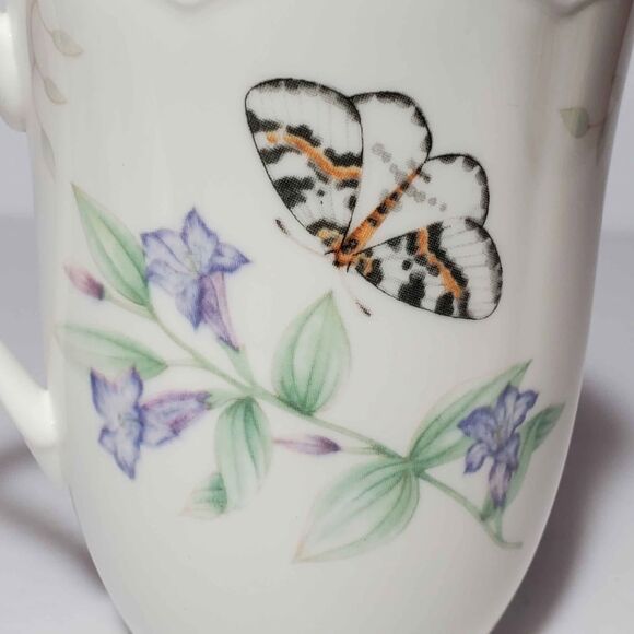 Lenox Butterfly Meadow Mug Eastern Tailed Blue - Picture 3 of 5